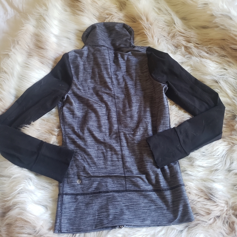 Lululemon Yoga Zipup Large Slub Denim Polar Haze Black - Picture 5 of 10